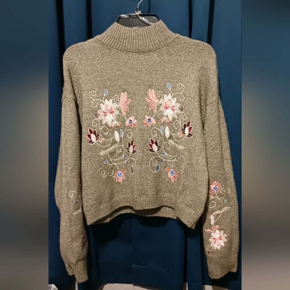 Gray Floral Embroidered Sweater